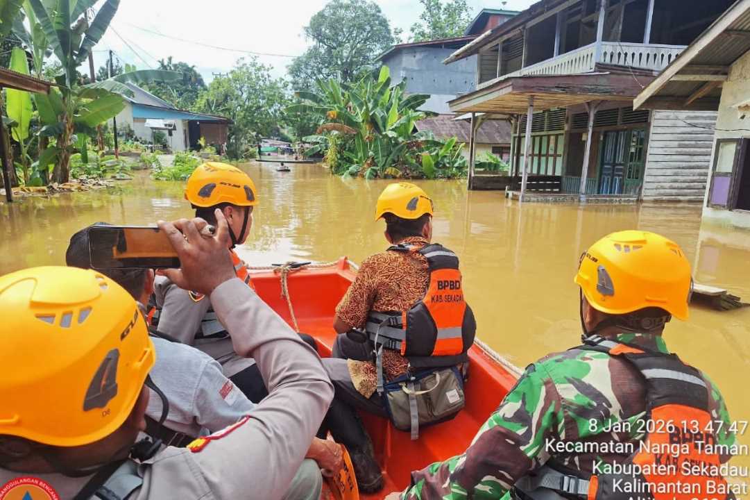 Update Banjir Sekadau: 11 Ribu Jiwa Terdampak, Ketinggian Air Capai Dua Meter