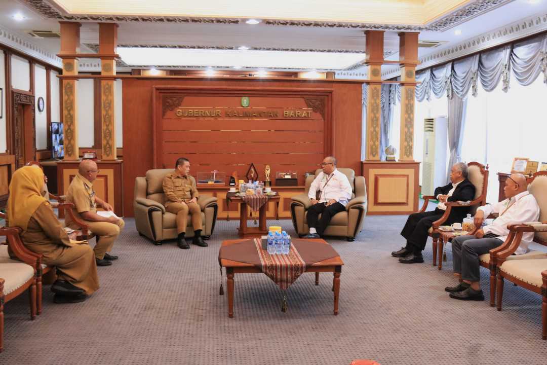 Harga Ayam dan Telur Bisa Murah! Industri Peternakan Raksasa Bakal Dibangun di Landak