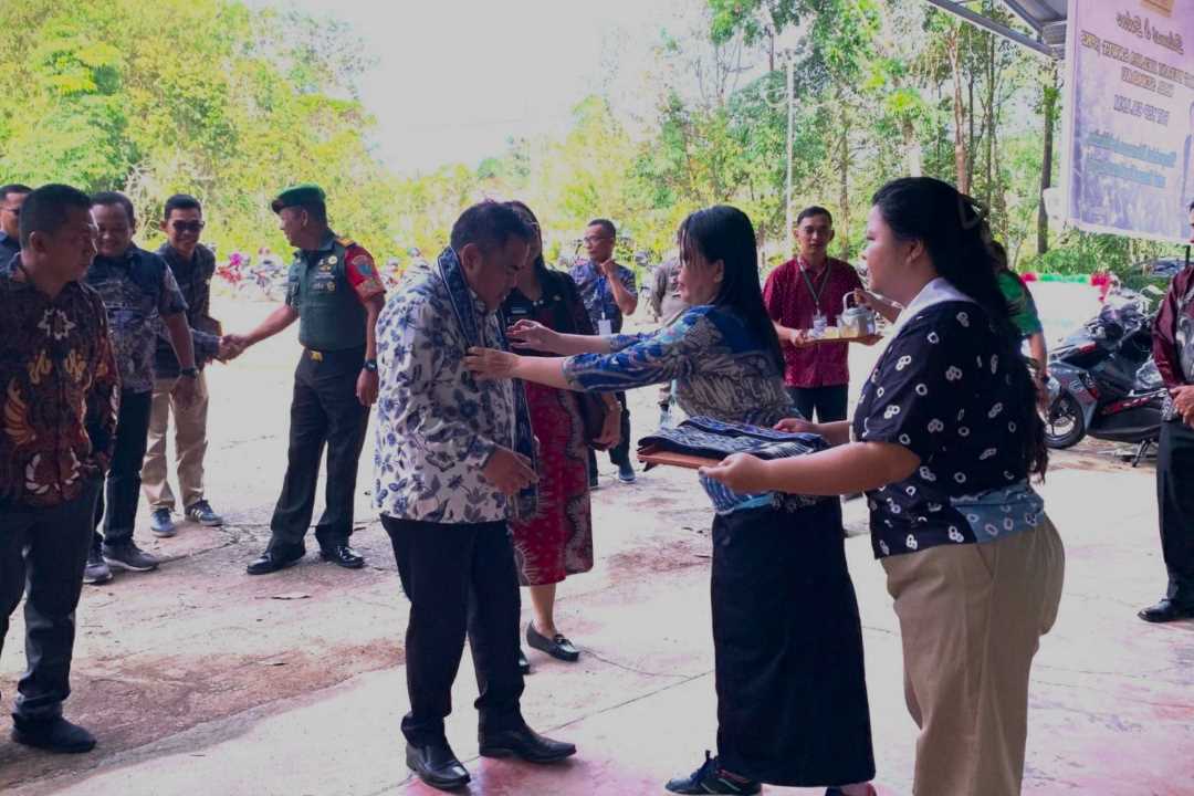 Buka RAT CU Lawang Kuari Mandiri, Bupati Aron Sebut CU Motor Penggerak Ekonomi Rakyat